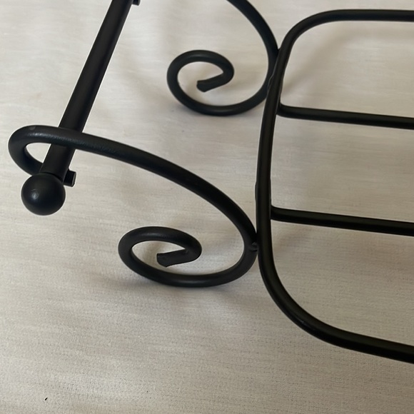 Longaberger Wrought Iron Casserole 8x8 - Picture 4 of 7